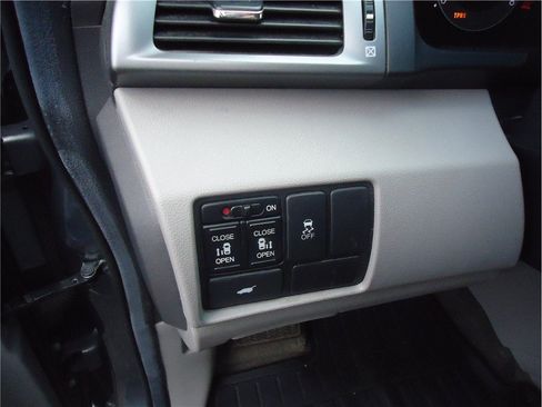Used 2011 Honda Odyssey EX-L image 29
