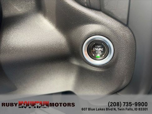 Used 2021 Chevrolet Silverado 1500 RST AWD/4WD image 19