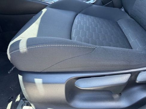Used 2021 Toyota Corolla SE w/ Carpet Mat Package (TMS) FWD image 4