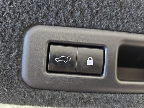 Used 2020 Lexus RX 450h AWD w/ Luxury Package image 12