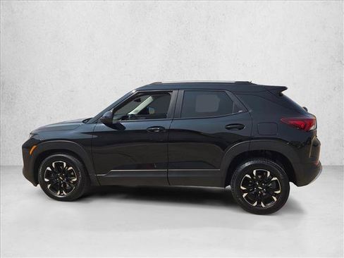 Used 2023 Chevrolet TrailBlazer LT w/ Confidence II Package FWD image 9