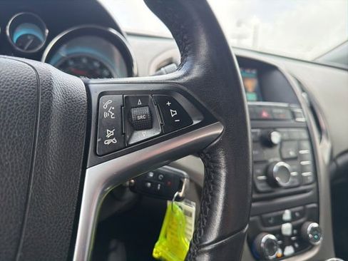 Used 2013 Buick Verano image 28