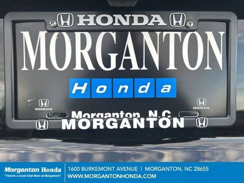 Used 2025 Chevrolet Suburban Z71 w/ Comfort Package image 35