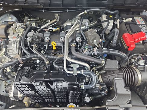 Certified 2025 Nissan Altima 2.5 SR FWD image 29