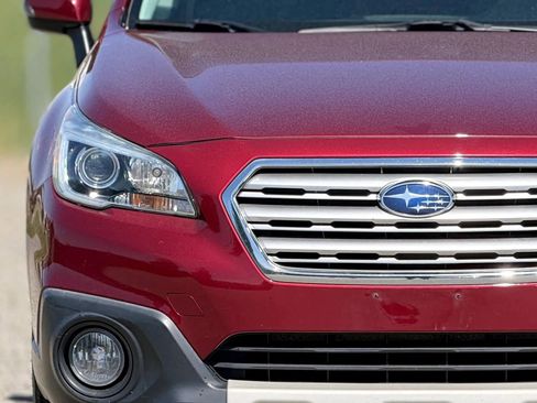 Used 2015 Subaru Outback 2.5i Limited image 11