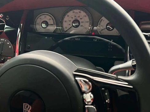 Certified 2020 Rolls-Royce Dawn RWD image 5