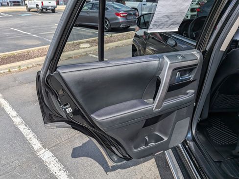 Certified 2021 Toyota 4Runner Limited AWD/4WD image 25