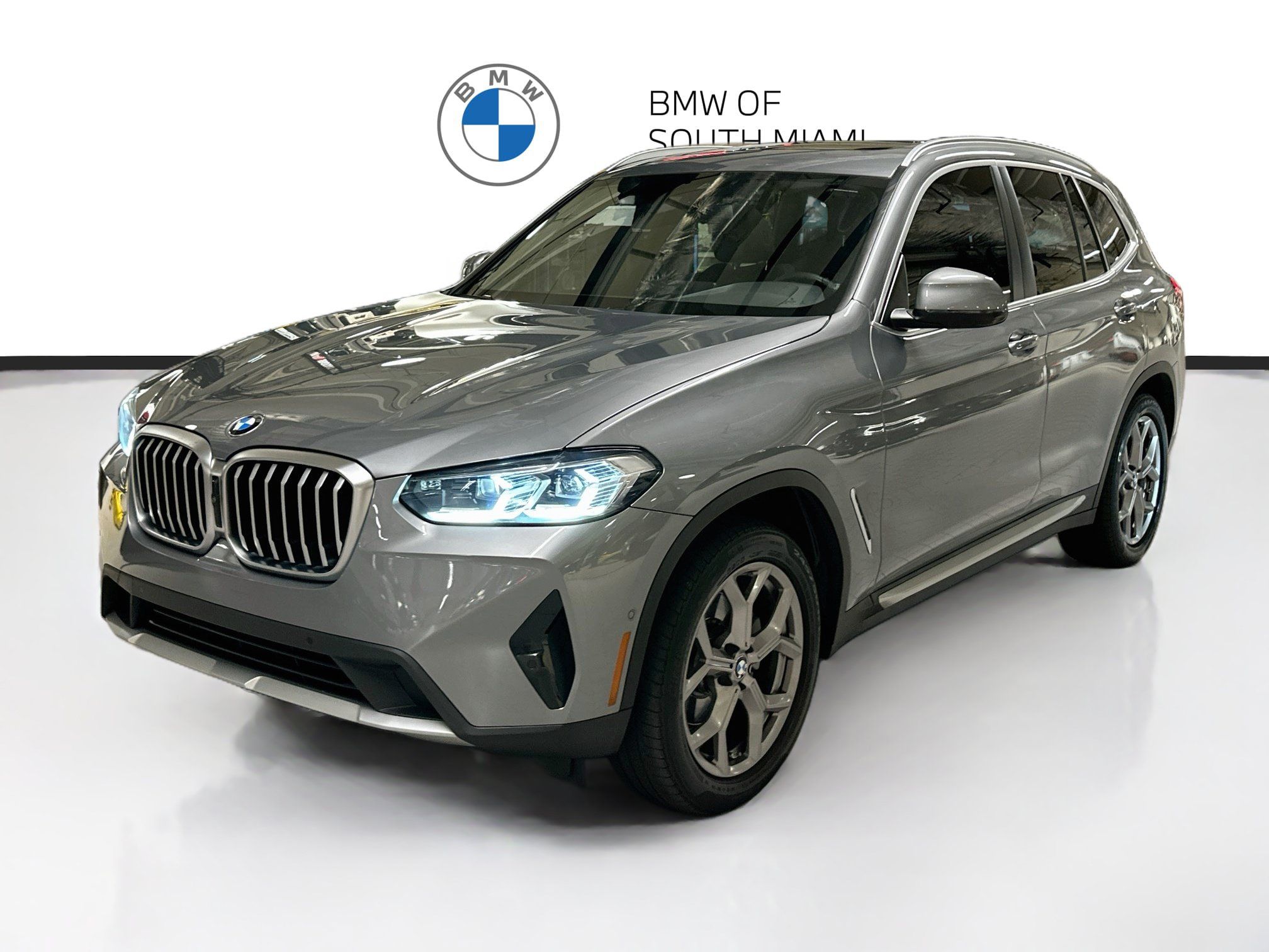 Used 2023 BMW X3 sDrive30i w/ Premium Package RWD image 3