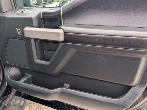 Used 2018 Ford F150 Raptor AWD/4WD image 35
