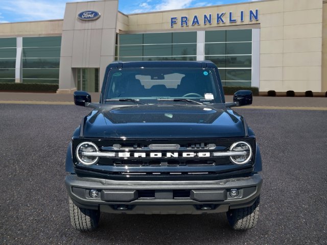 New 2026 Ford Bronco Outer Banks AWD/4WD image 2