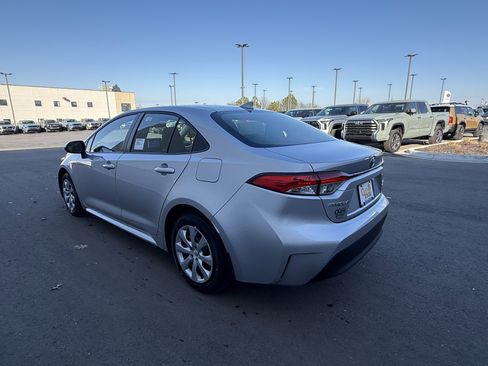 New 2026 Toyota Corolla LE image 3