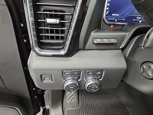 Used 2023 GMC Sierra 1500 Denali Ultimate image 26