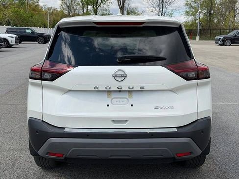 Used 2023 Nissan Rogue SV image 6
