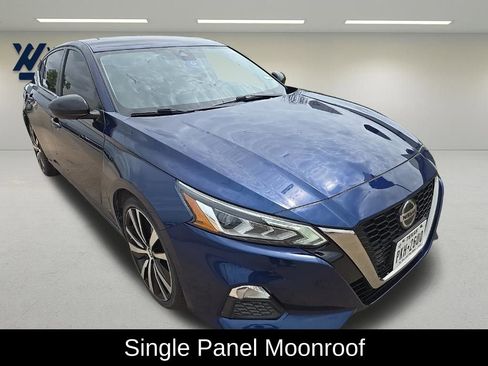Used 2020 Nissan Altima 2.5 SR image 2