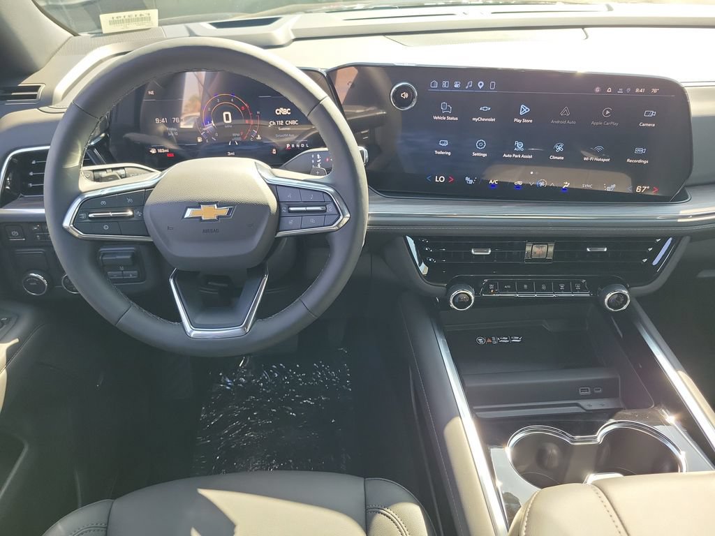 New 2026 Chevrolet Suburban LT w/ Comfort Package RWD image 4