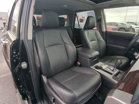 Used 2023 Toyota 4Runner Limited AWD/4WD image 26