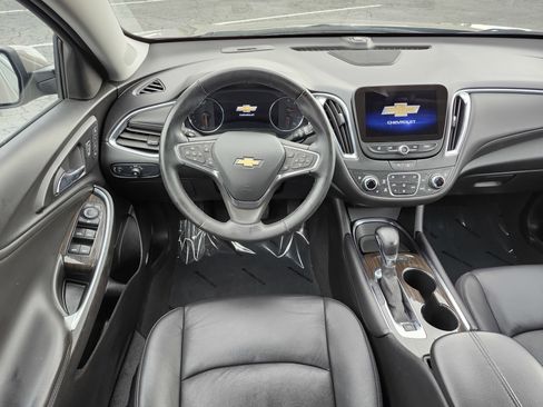 Used 2024 Chevrolet Malibu LT FWD image 27