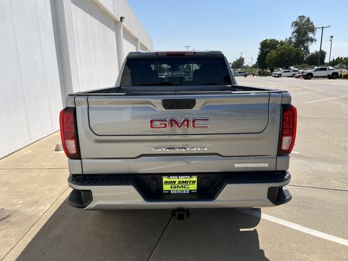 New 2026 GMC Sierra 1500 Elevation image 7