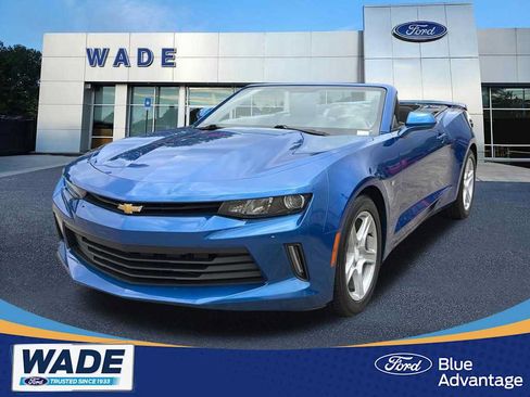 Used 2017 Chevrolet Camaro LT w/ Technology Package RWD image 1