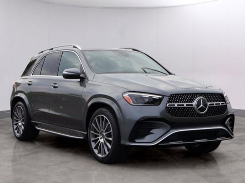 New 2026 Mercedes-Benz GLE 450 4MATIC image 3