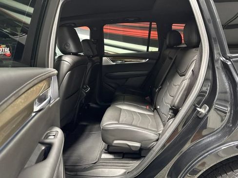 Used 2023 Cadillac XT6 Sport w/ Platinum Package AWD/4WD image 15