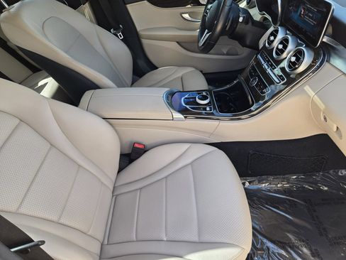 Used 2021 Mercedes-Benz C 300 Sedan image 14