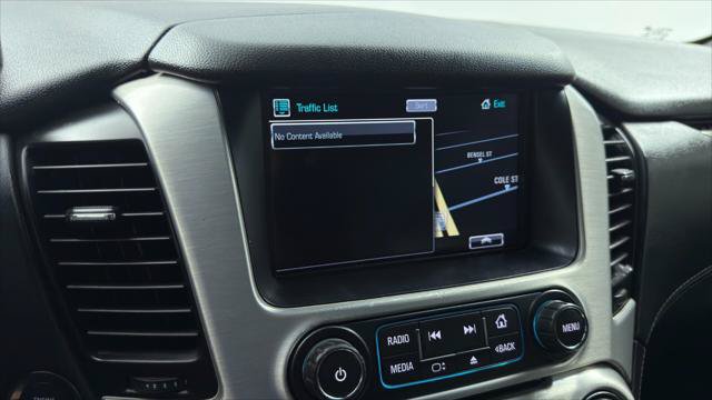 Used 2017 GMC Yukon SLT AWD/4WD image 34