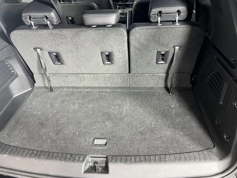 Used 2025 Buick Enclave Sport Touring image 36