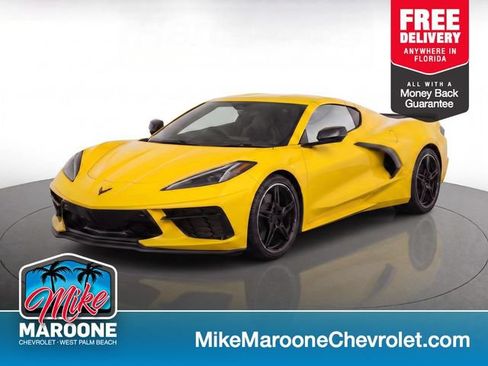 Used 2025 Chevrolet Corvette Stingray Coupe w/ 1LT RWD image 1