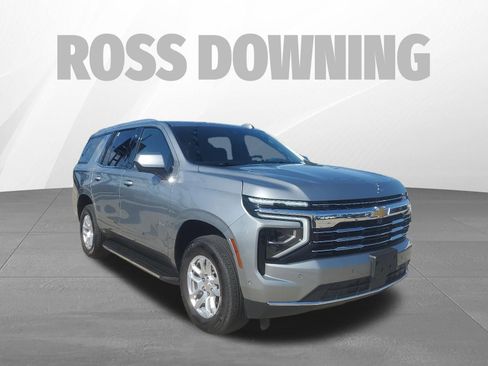 Used 2025 Chevrolet Tahoe LT AWD/4WD image 3