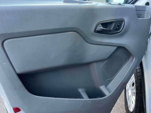 Used 2017 Ford Transit 250 130 Low Roof w/ Exterior Upgrade Package RWD image 15