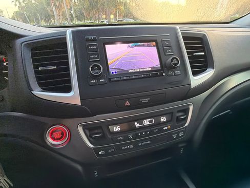 Used 2019 Honda Ridgeline RTL image 10