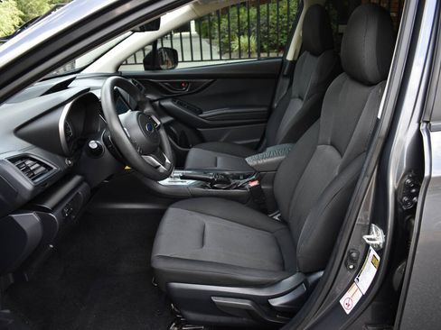 Used 2018 Subaru Impreza 2.0i Premium AWD/4WD image 7
