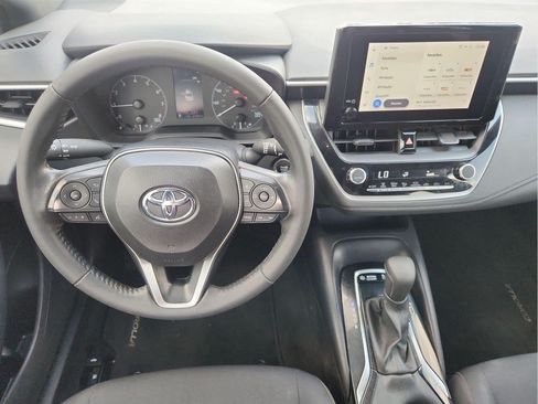 Used 2024 Toyota Corolla SE FWD image 11