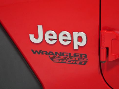 Used 2021 Jeep Wrangler Unlimited Sport S w/ Sun And Sound Package image 27