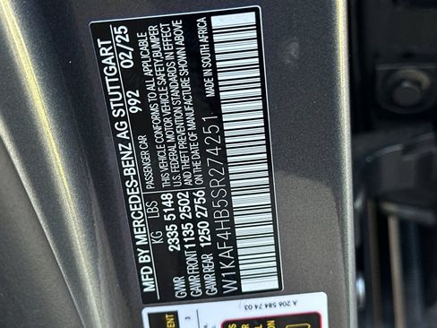 Used 2025 Mercedes-Benz C 300 4MATIC Sedan image 39