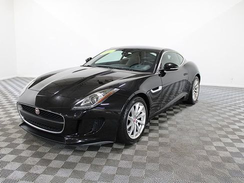 Used 2017 Jaguar F-TYPE Coupe RWD image 2