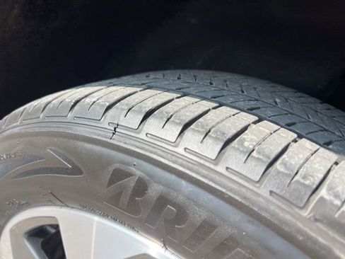 Certified 2024 Ford Escape Platinum image 27