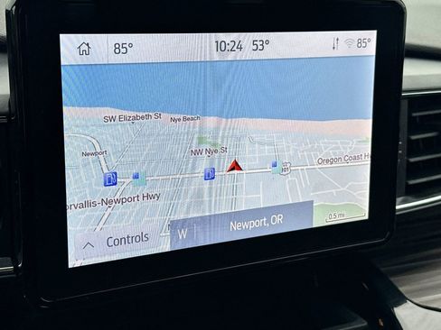 Used 2023 Ford Explorer Limited image 19