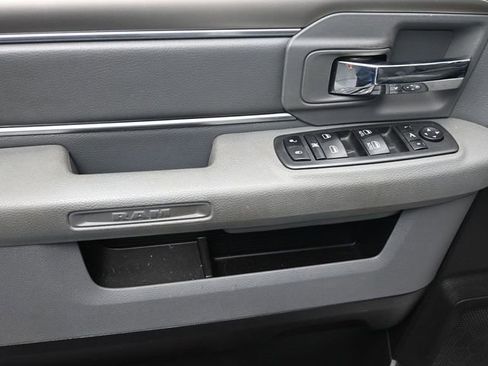 Used 2019 RAM 1500 Big Horn image 15