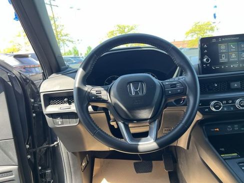 Used 2025 Honda CR-V Sport-L image 13