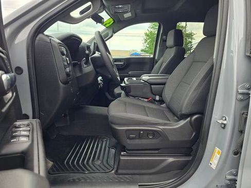 Used 2024 Chevrolet Silverado 1500 Custom w/ LPO, Dark Essentials Package AWD/4WD image 17