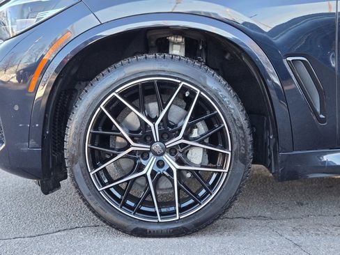 Used 2019 BMW X5 xDrive40i w/ M Sport Package image 11