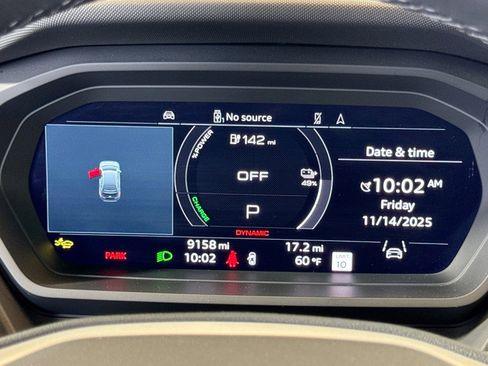 Used 2025 Audi Q4 e-tron Premium Plus image 11