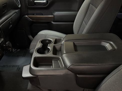 Used 2019 Chevrolet Silverado 1500 LT w/ All-Star Edition AWD/4WD image 25