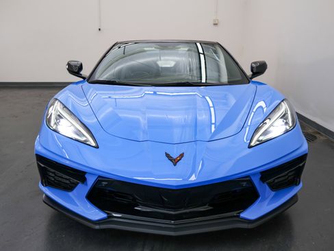 Used 2022 Chevrolet Corvette Stingray Preferred Conv w/ Z51 Performance Package image 9