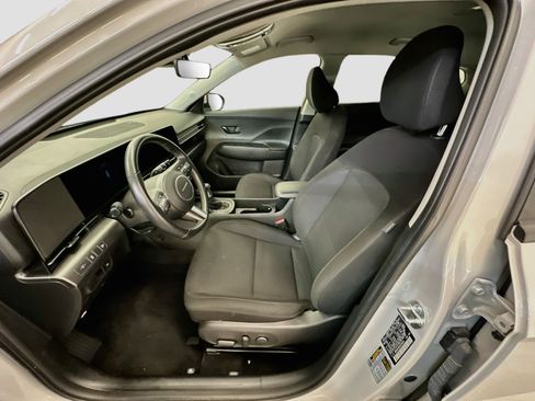 Used 2025 Hyundai Kona SEL AWD/4WD image 13