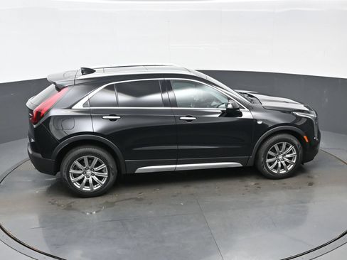 Used 2020 Cadillac XT4 Premium Luxury w/ Technology Package AWD/4WD image 38