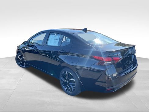New 2025 Nissan Versa SR image 7