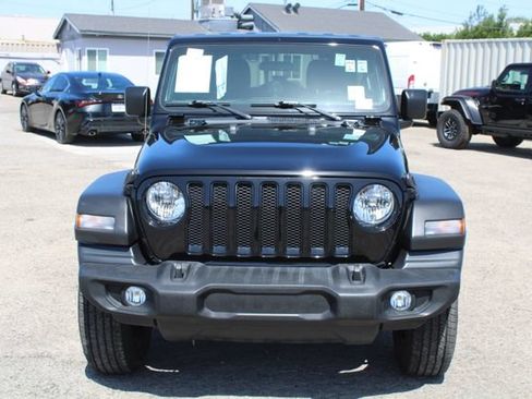 Used 2022 Jeep Wrangler Unlimited Sport AWD/4WD image 2